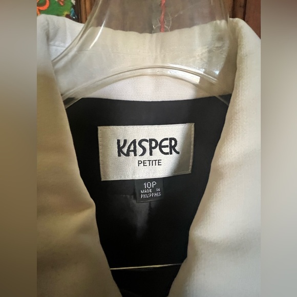 Vintage Kasper Petite Suit Size 10p - Picture 3 of 11